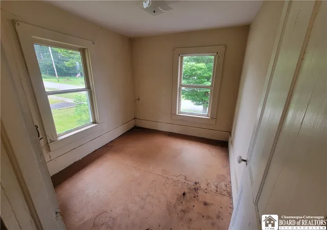 18th image of 153 Lakeview Ave, Busti, NY 14750 | MLS# R1693568