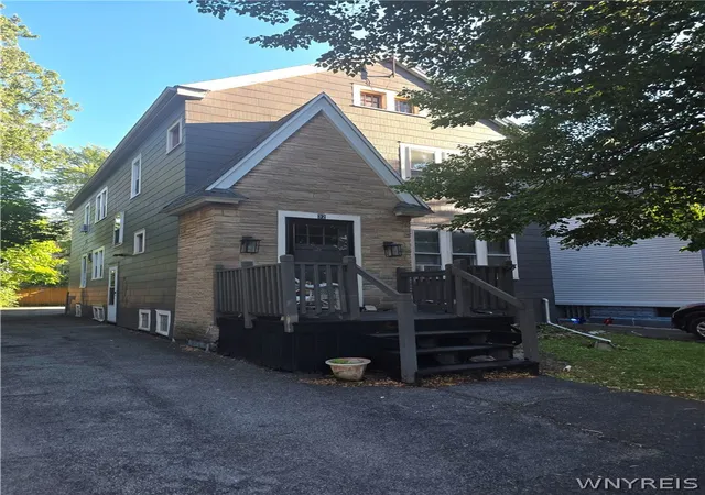 Homes for sale in Tonawanda, NY | 32 Lasalle Ave, Tonawanda, NY 14217 | MLS# B1693313