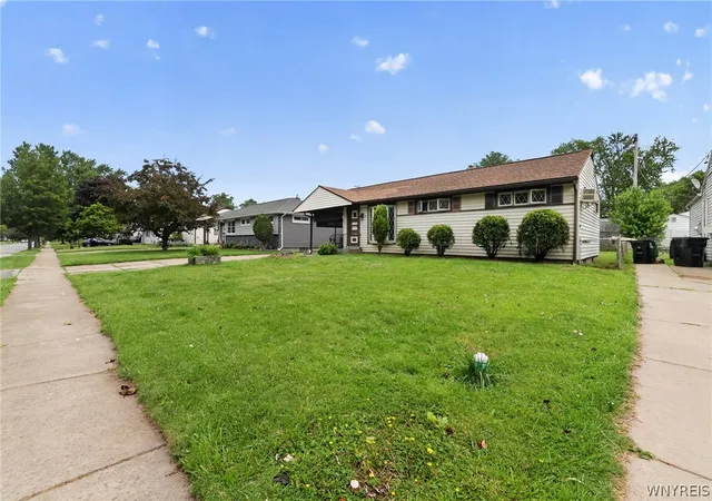 2nd image of 87 Dale Dr, Tonawanda, NY 14150 | MLS# B1694027