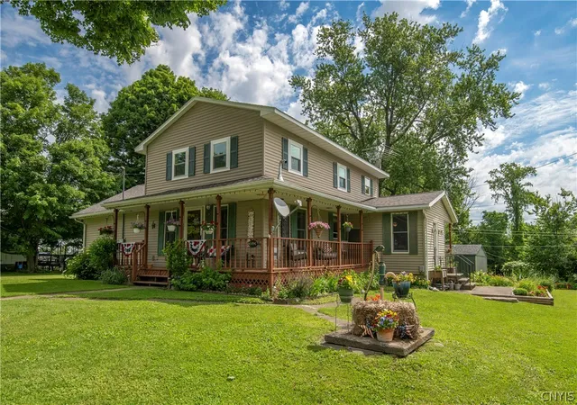 1st image of 2494 North Rd, Oriskany Falls, NY 13425 | MLS# S1694324