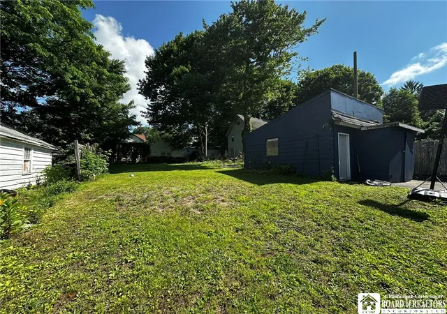 Photo 2 of Single family home for sale at 35 Falconer St, Jamestown, NY 14701 | MLS# R1694058 | Listing updated on 2026-07-17