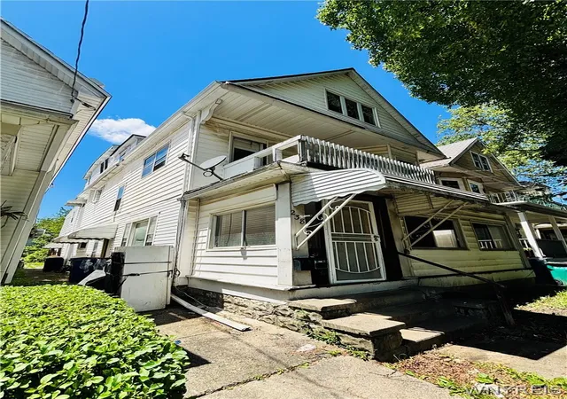 2nd image of 238 Benzinger St, Buffalo, NY 14206 | MLS# B1694349