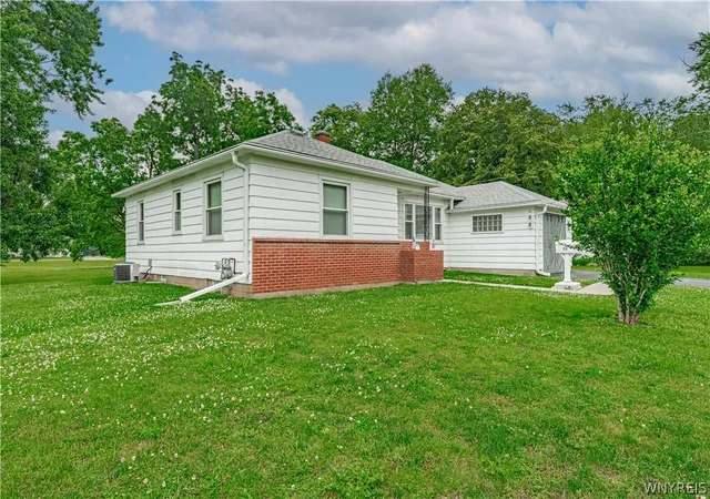 Photo 50 of Sale Pending at 141 Elizabeth St, Medina, NY 14103 | MLS# B1694259 | Listing updated on 2026-07-29