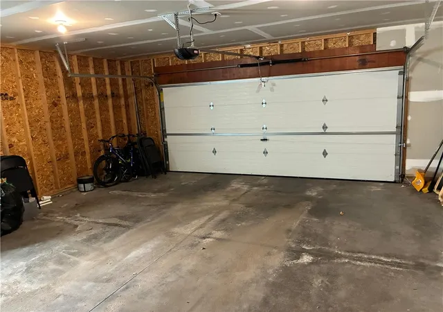 29th image of 18 Dona Lea, Fairport, NY 14450 | MLS# R1694175