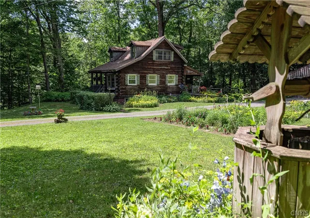 Homes for sale in Camden, NY | 2681 Trestle Rd, Camden, NY 13316 | MLS# S1692471