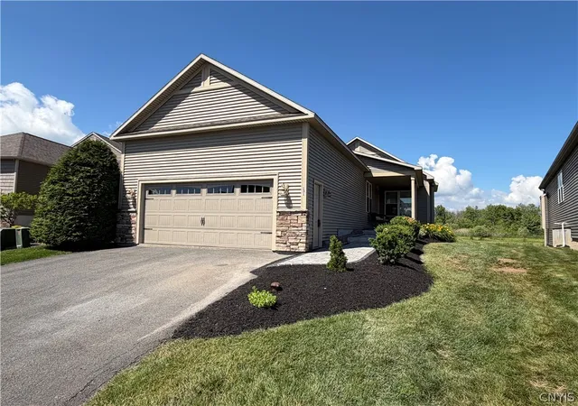 Homes for sale in Sullivan, NY | 131 Harbour Town, Sullivan, NY 13030 | MLS# S1694099