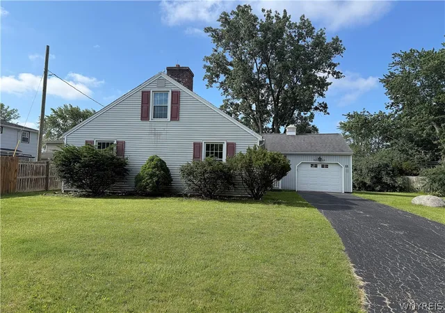 Homes for sale in Amherst, NY | 11 Copley, Amherst, NY 14221 | MLS# B1692565