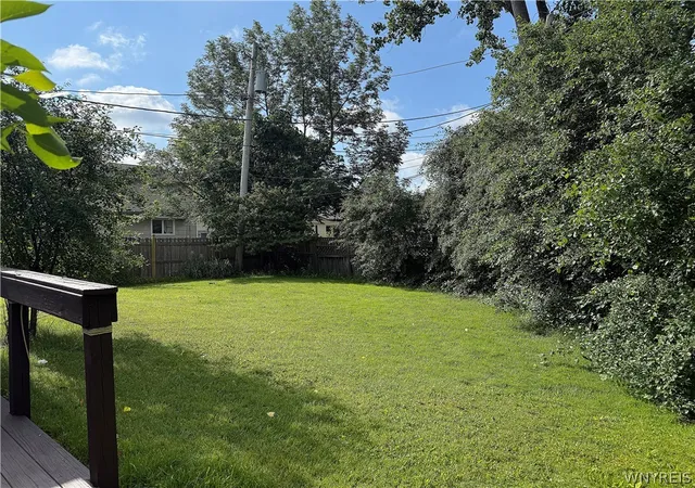 Homes for sale in Amherst, NY | 11 Copley, Amherst, NY 14221 | MLS# B1692565