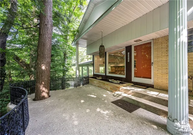 Photo 2 of Single family home for sale at 5650 Keems Ln, Hamburg, NY 14075 | MLS# B1691838 | Listing updated on 2026-08-04