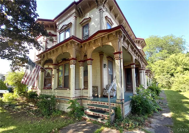 1st image of 30 N Main St, Elbridge, NY 13080 | MLS# S1694427