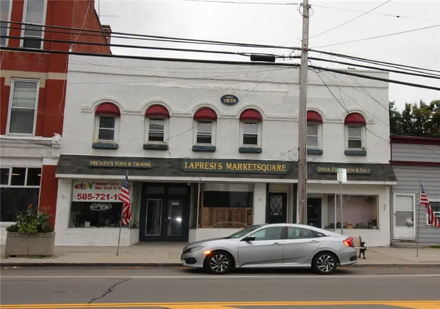 Homes for sale in Phelps, NY | 101 Main St, Phelps, NY 14532 | MLS# R1694332