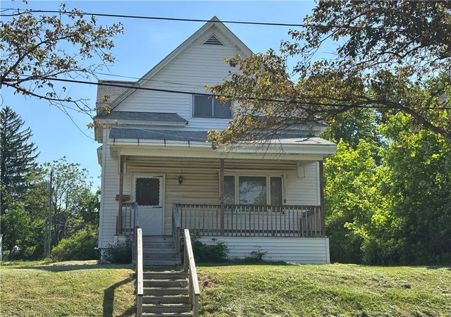 Homes for sale in Kane Boro, PA | 126 Hacker St, Kane Boro, PA 16735 | MLS# R1688452