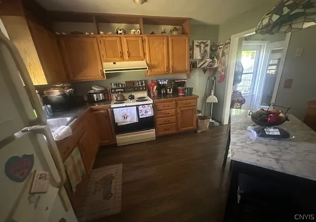 Photo 5 of Single family home for sale at 332 16th Avenue, Sylvan Beach, NY 13157 | MLS# S1694496 | Listing updated on 2026-07-29