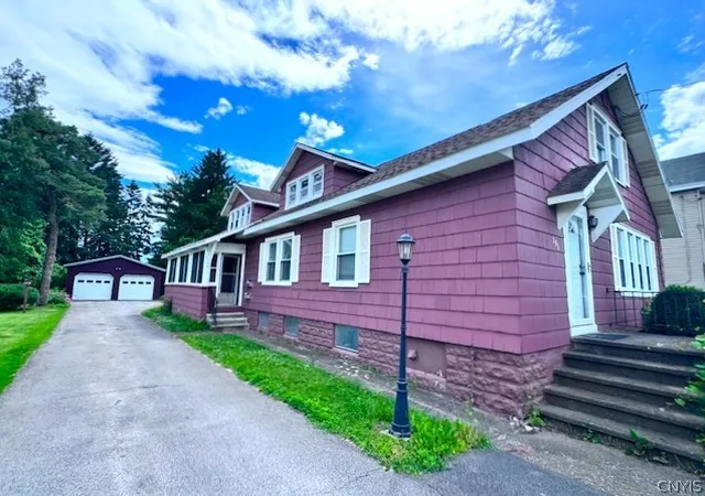 Listing Photo 3 - Condo for sale in building located at 131 Whitesboro St, Yorkville, NY 13495