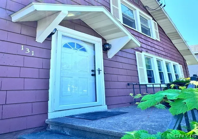 Listing Photo 4 - Condo for sale in building located at 131 Whitesboro St, Yorkville, NY 13495