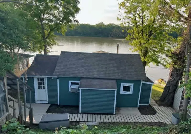 2nd image of 5139 State Route 31 W, Newark, NY 14513 | MLS# R1694507