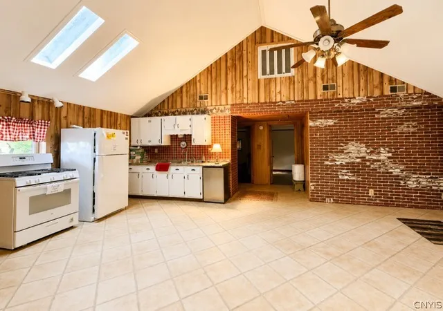 Homes for sale in Marathon, NY | 3305 Zelsnack Rd, Marathon, NY 13803 | MLS# S1692848