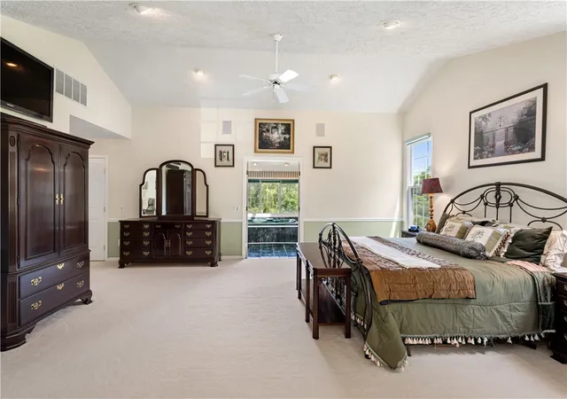Photo 4 of Single family home for sale at 218 Wyoming St, Warsaw, NY 14569 | MLS# R1694089 | Listing updated on 2026-07-23