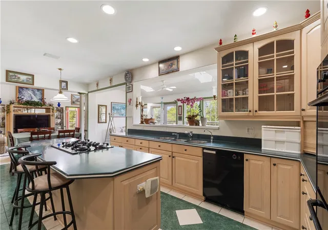 Photo 5 of Single family home for sale at 218 Wyoming St, Warsaw, NY 14569 | MLS# R1694089 | Listing updated on 2026-07-23