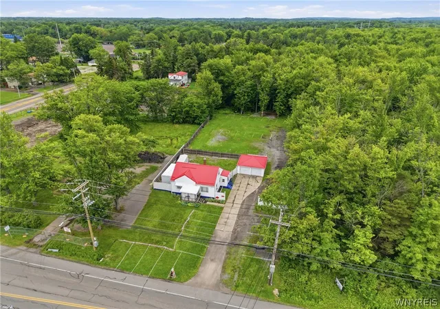 2nd image of 4317 Abbott Rd, Orchard Park, NY 14127 | MLS# B1693697