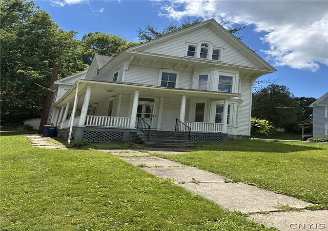 Homes for sale in Whitestown, NY | 1101 Utica St, Whitestown, NY 13424 | MLS# S1694523