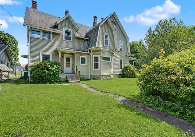 Photo 5 of Sale Pending at 81 S Main St, Belfast, NY 14711 | MLS# B1693075 | Listing updated on 2026-08-01