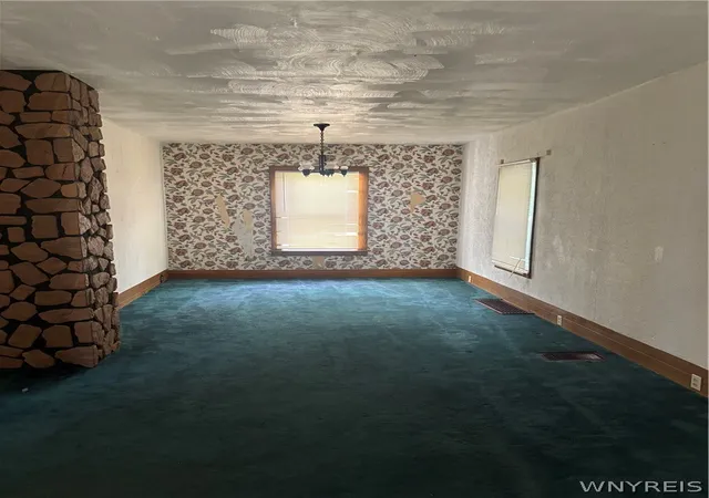 Photo 3 of Single family home for sale at 2229 Whitney Ave, Niagara Falls, NY 14301 | MLS# B1694520 | Listing updated on 2026-06-29
