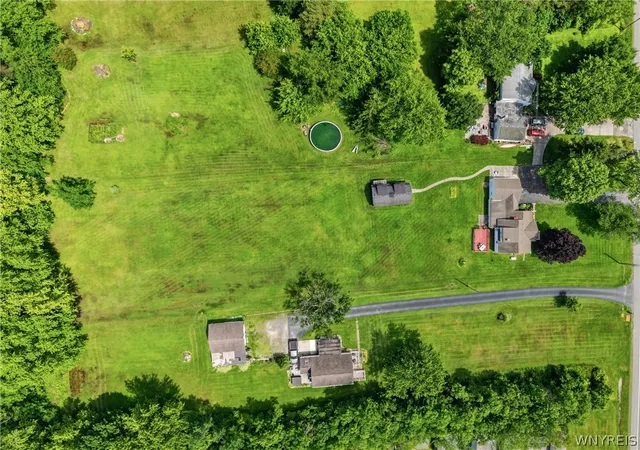 45th image of 6158 Broadway St, Lancaster, NY 14086 | MLS# B1693826