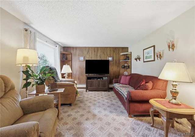 5th image of 6158 Broadway St, Lancaster, NY 14086 | MLS# B1693826