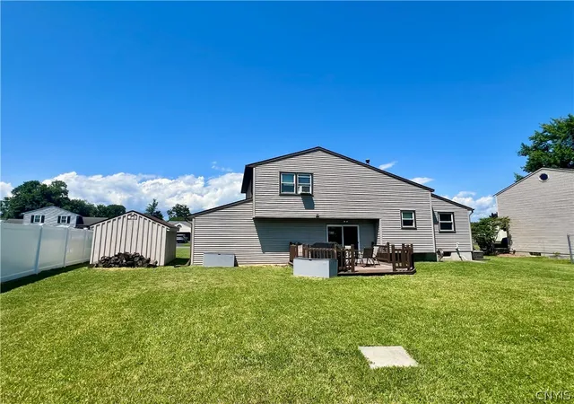 31st image of 6118 Cordero Dr, Cicero, NY 13039 | MLS# S1694584