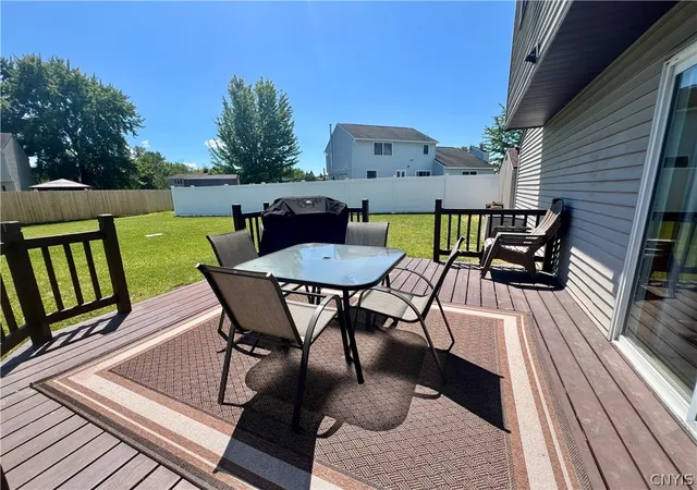 4th image of 6118 Cordero Dr, Cicero, NY 13039 | MLS# S1694584