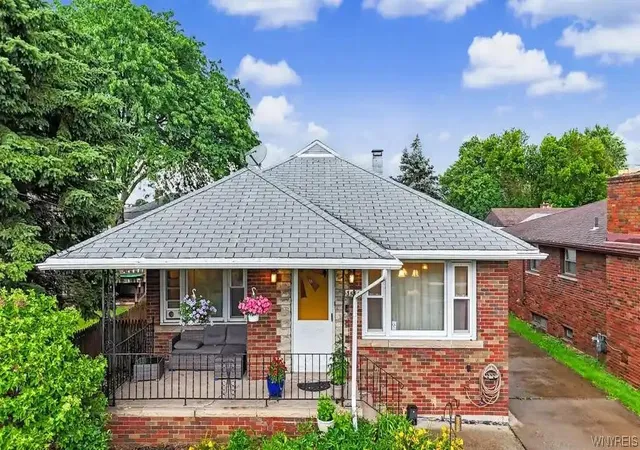 2nd image of 3534 North Ave, Niagara Falls, NY 14305 | MLS# B1694542