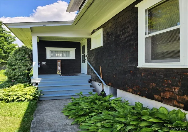 Photo 3 of Sale Pending at 4 Bartlett Ave, Homer, NY 13077 | MLS# S1694346 | Listing updated on 2026-08-02