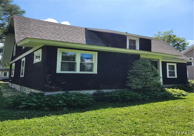 Photo 4 of Sale Pending at 4 Bartlett Ave, Homer, NY 13077 | MLS# S1694346 | Listing updated on 2026-08-02
