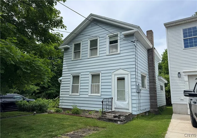 Homes for sale in Oswego, NY | 125 E Albany St, Oswego, NY 13126 | MLS# S1694691
