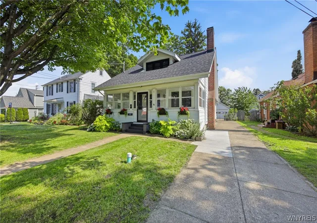 Homes for sale in Hamburg, NY | 87 Dudley Ave, Hamburg, NY 14075 | MLS# B1694481