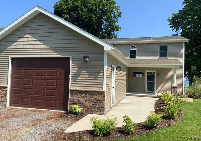 Homes for sale in Kent, NY | 15951 Ed Rose Shrs, Kent, NY 14477 | MLS# B1694699