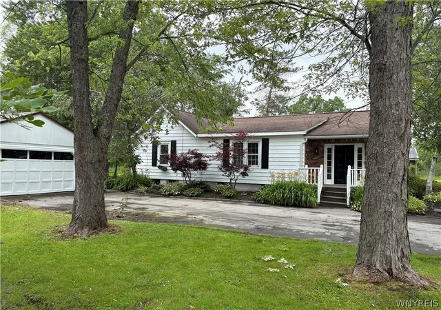 2nd image of 2310 Bowen Rd, Elma, NY 14059 | MLS# B1694671