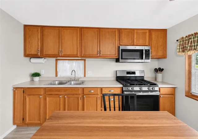 5th image of 1449 Rochester St, Lima, NY 14485 | MLS# R1690954