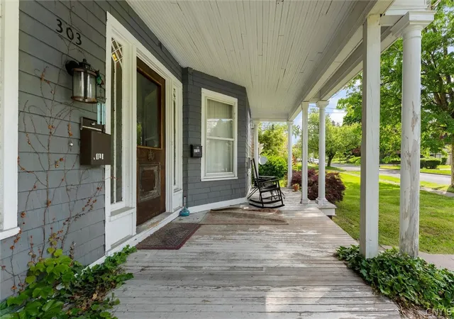 5th image of 303 Highland Ave, Syracuse, NY 13203 | MLS# S1694447