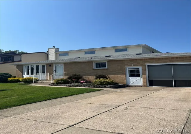 18th image of 80 Knollwood Dr, Buffalo, NY 14227 | MLS# B1694668
