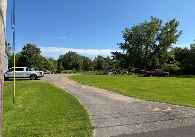 3rd image of 832 Moscow Rd, Hamlin, NY 14464 | MLS# R1694681