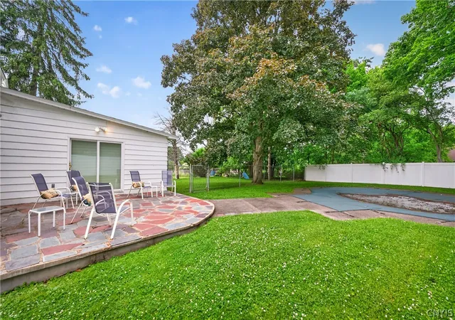 49th image of 42 Benton Cir, Utica, NY 13501 | MLS# S1689197