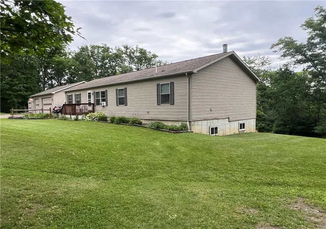 Homes for sale in Catlin, NY | 332 Vanderhoff Rd, Catlin, NY 14864 | MLS# R1694544