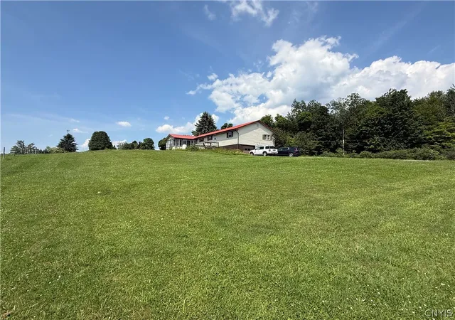 Homes for sale in Sandy Creek, NY | 33 Nellis Dr, Sandy Creek, NY 13083 | MLS# S1694602