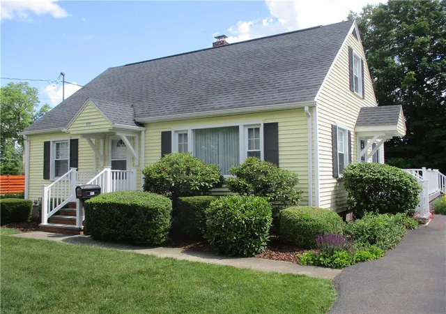 Homes for sale in Horseheads, NY | 539 W Franklin St, Horseheads, NY 14845 | MLS# R1694662