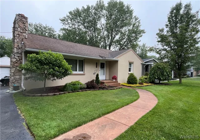 1st image of 7635 Arnold Dr, Wheatfield, NY 14120 | MLS# B1694531