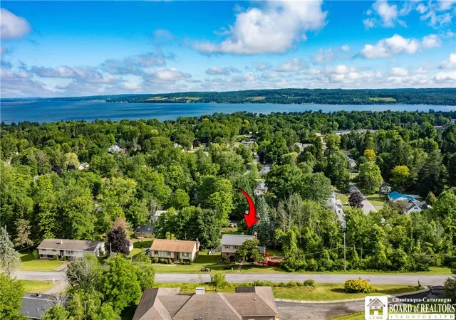 Photo 3 of Single family home for sale at 9 Winding Way, Lakewood, NY 14750 | MLS# R1693037 | Listing updated on 2026-07-28