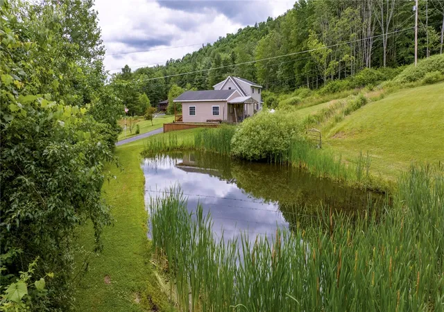 4th image of 179 Cornell Dr, Bainbridge, NY 13733 | MLS# R1692733