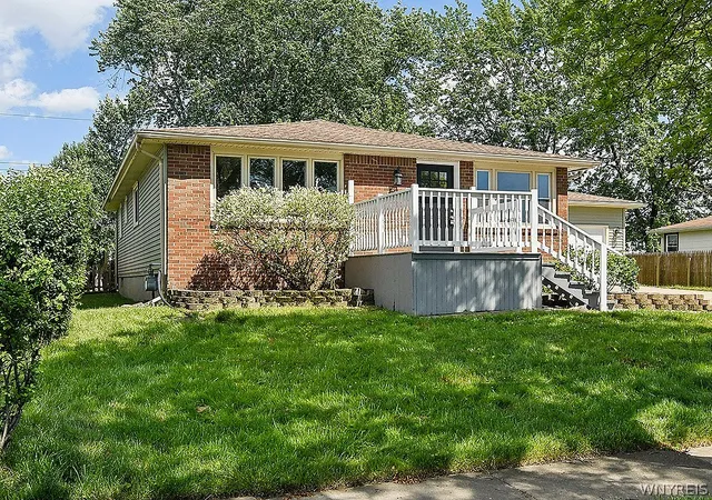 Homes for sale in West Seneca, NY | 50 Carriage Park, West Seneca, NY 14224 | MLS# B1694692